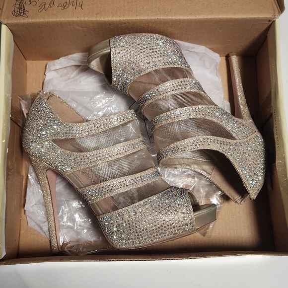 Kathy Jean high heels size 6 - Picture 3 of 4